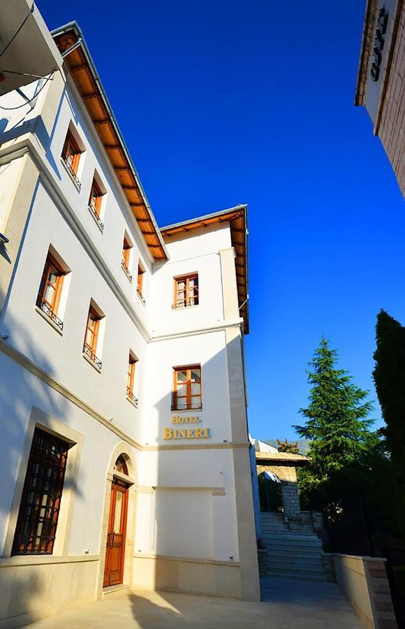 Hotel Bineri Gjirokaster Bagian luar foto