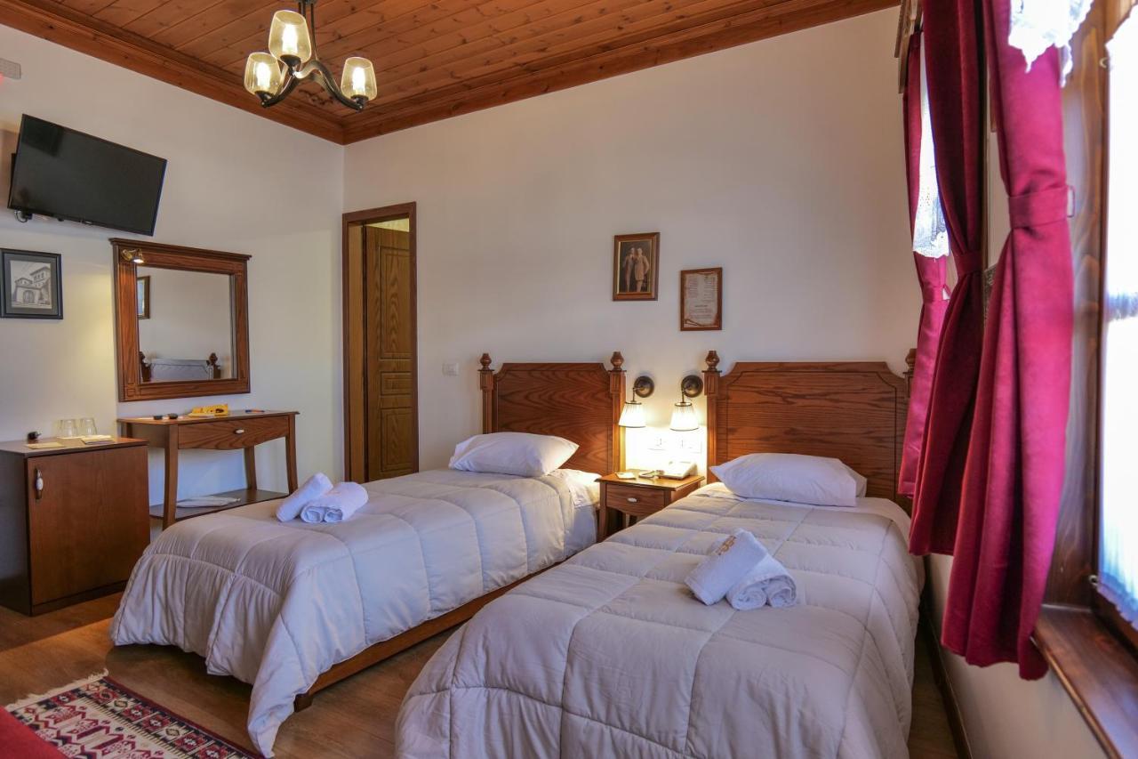 Hotel Bineri Gjirokaster Bagian luar foto