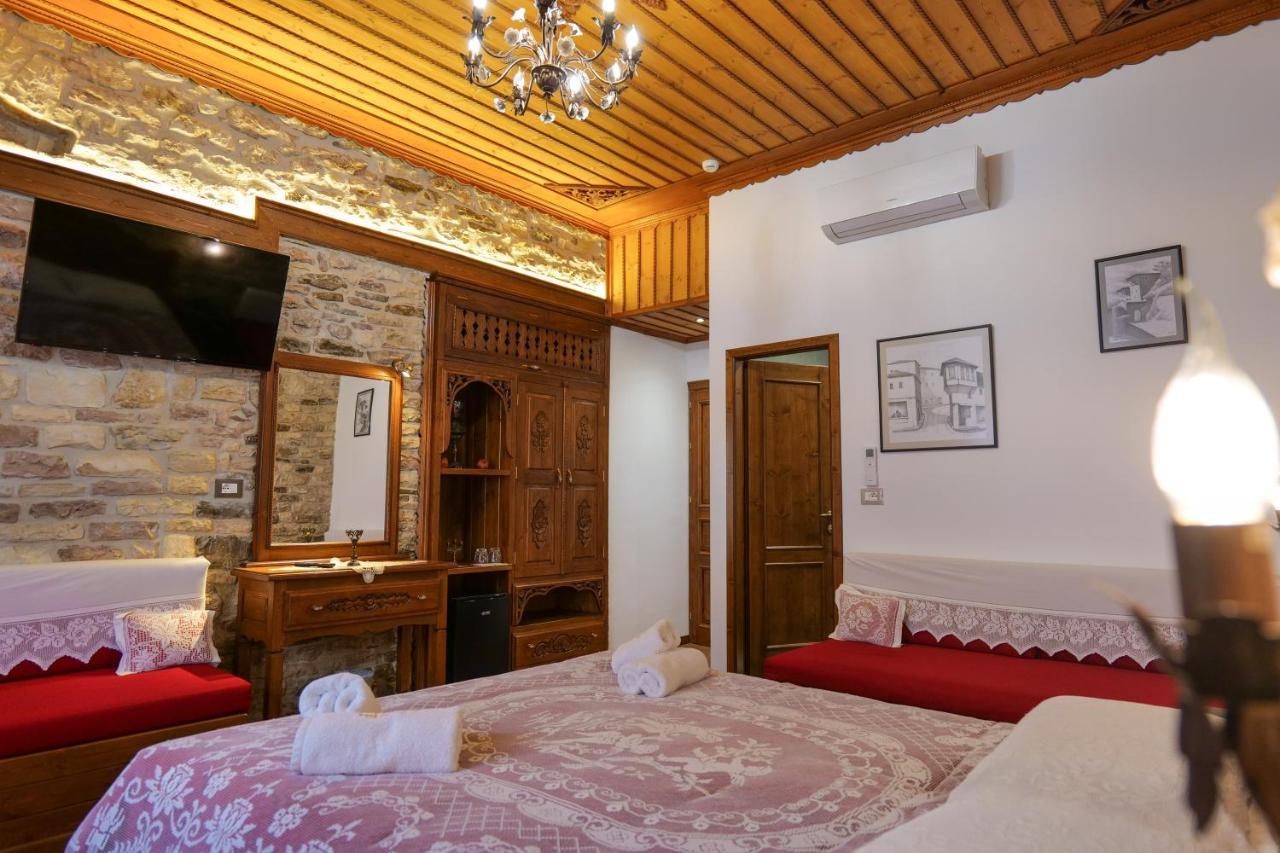 Hotel Bineri Gjirokaster Bagian luar foto