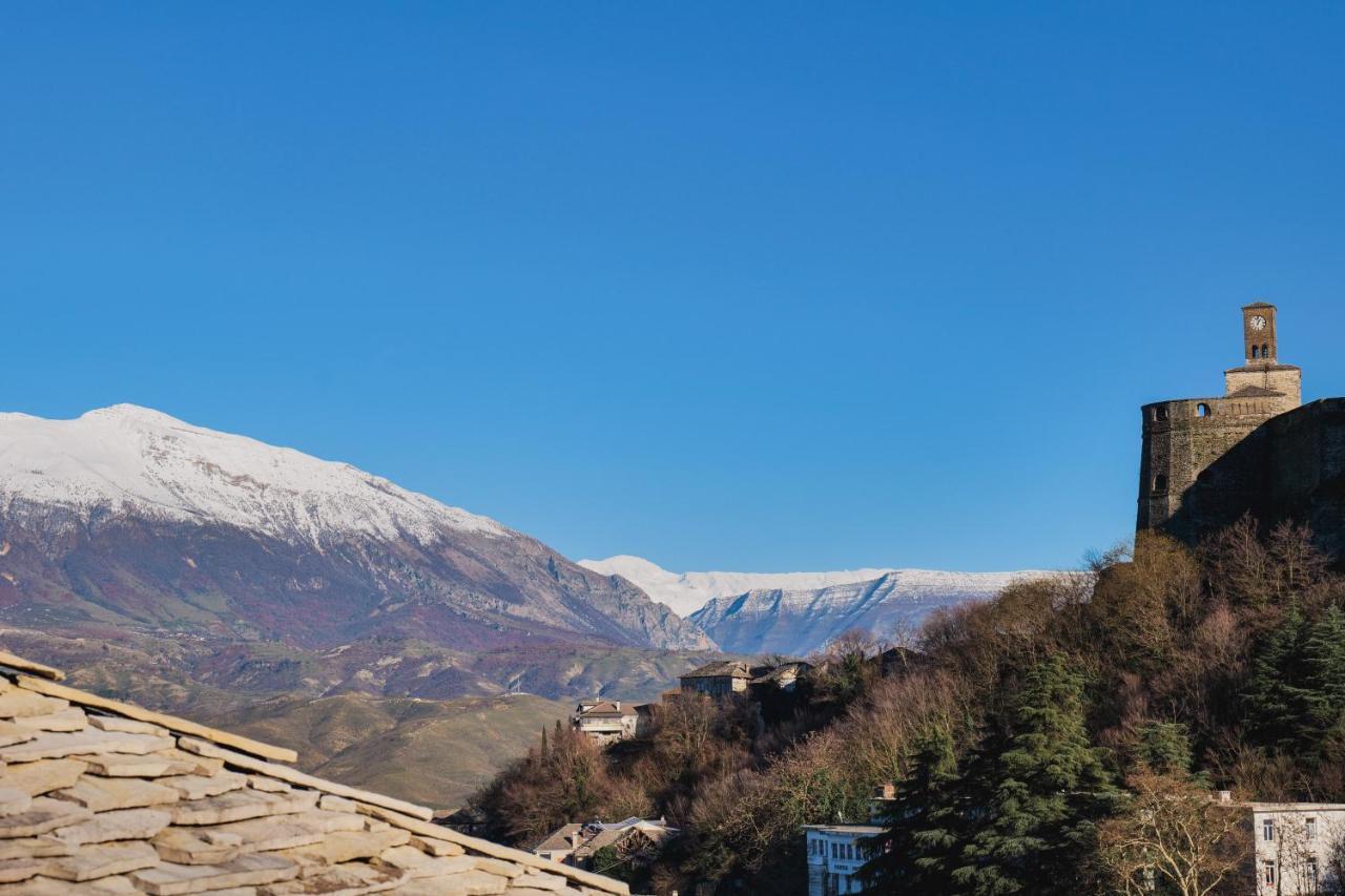 Hotel Bineri Gjirokaster Bagian luar foto