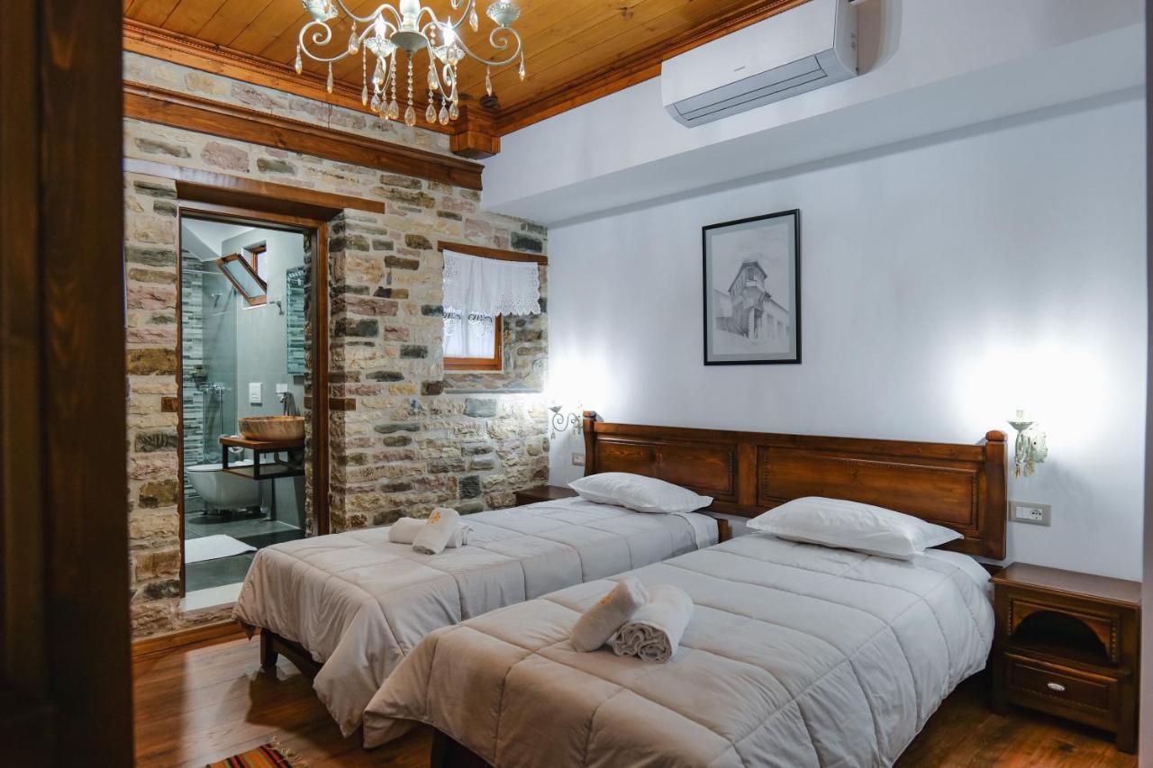 Hotel Bineri Gjirokaster Bagian luar foto
